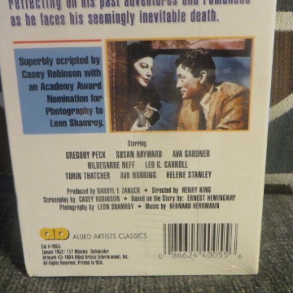 THE SNOWS OF KILIMANJARO - 1952 - VHS (1994 Release) NEW - Picture 4 of 9